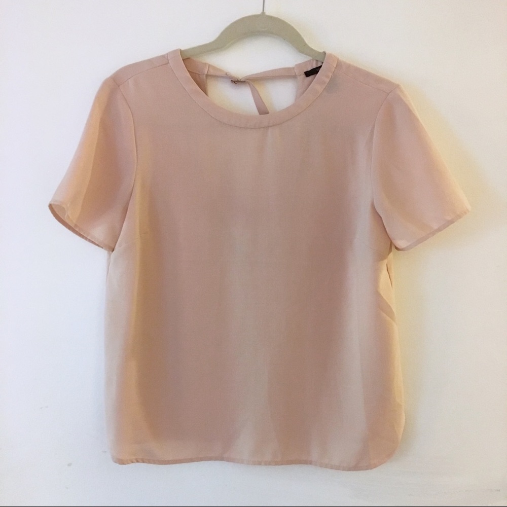 Rosy pink top with cut-out back
